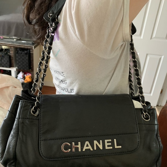 ** Rare** Chanel NSZ Authentic 100% 94305 black bag UNI - Picture 2 of 16